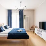 Oldtown Studio In Modern House
